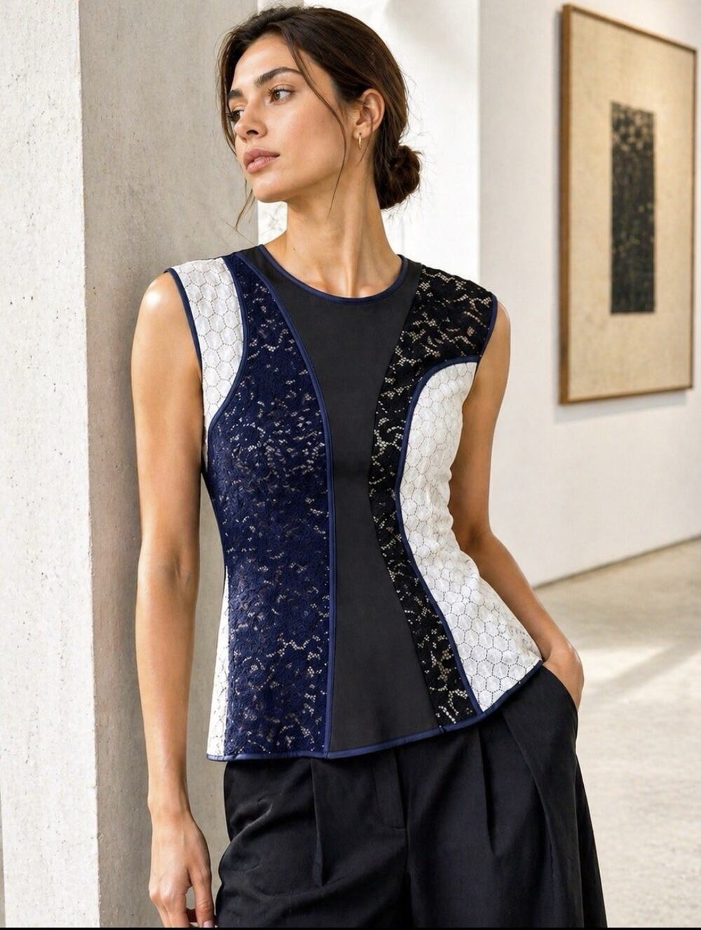 Derek Lam Italy Mixed Media Lace Panel Top Silk Lined Sculpted Size 8